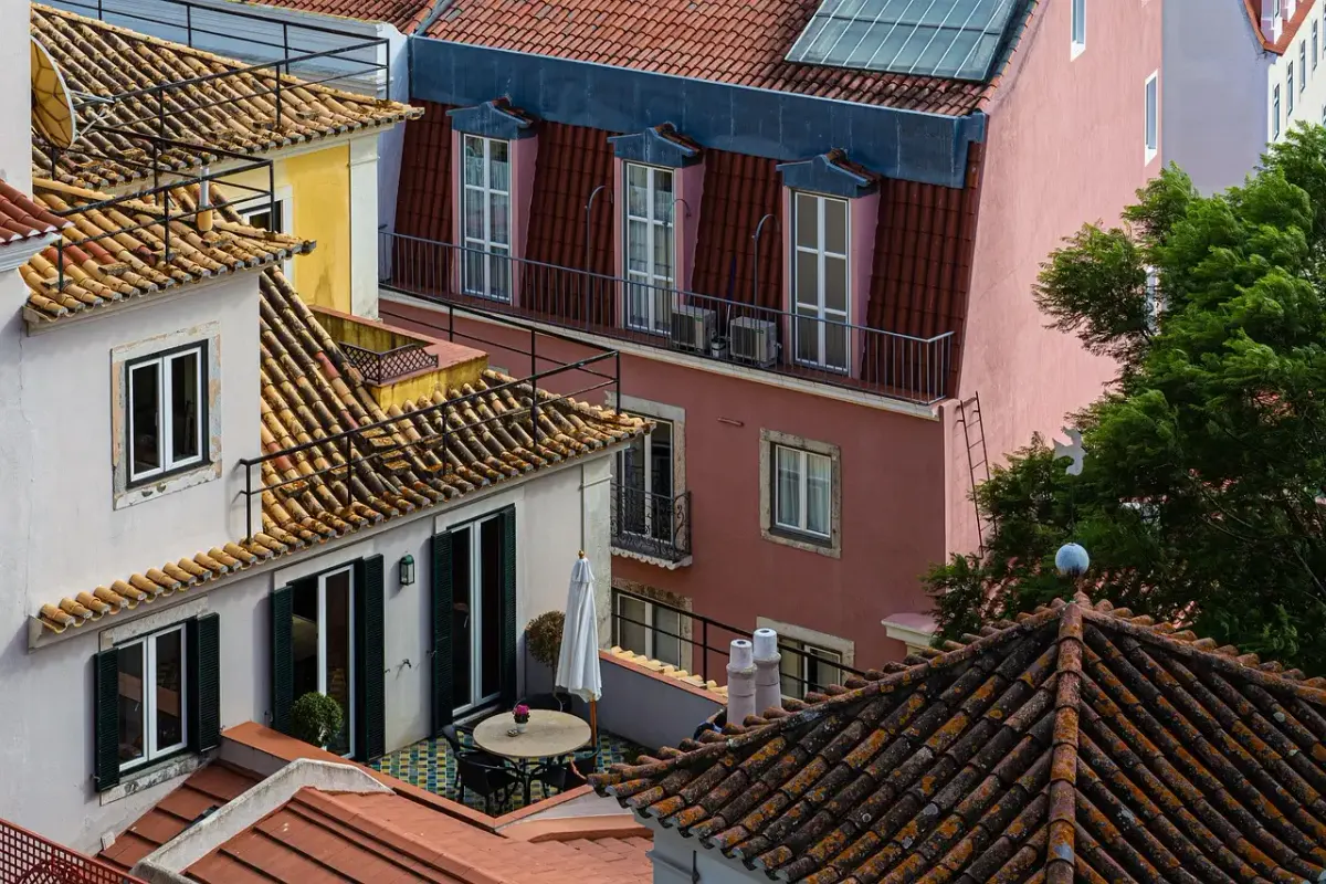 Contester un permis de construire : guide pour le voisinage