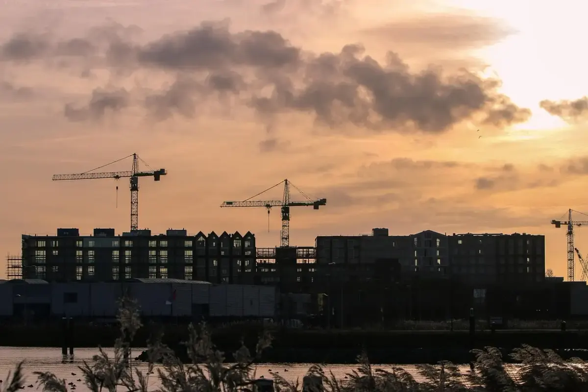 Permis de construire ou déclaration préalable pour une extension ?